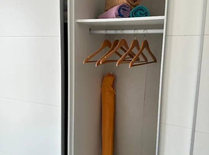 Populo Willa Ponta Delgada